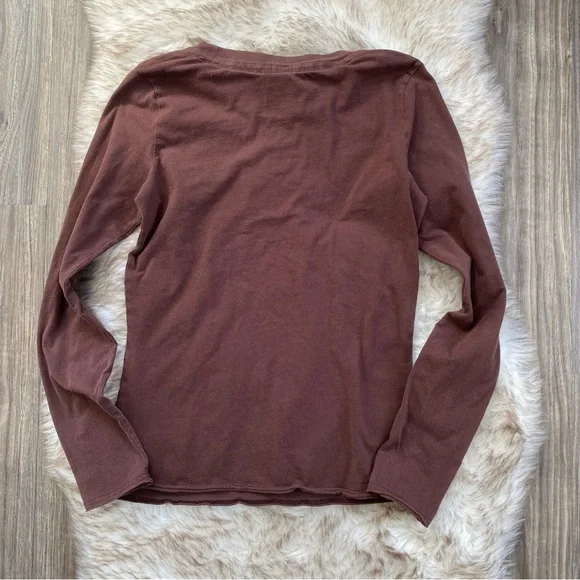 Vintage Abercrombie & Fitch Brown Longsleeve Raw Hem TShirt - Picture 8 of 8